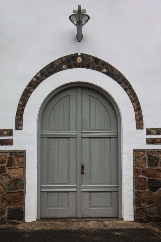 Increase Your Church Door Refinishing Business with an AI Driven, Targeted Website